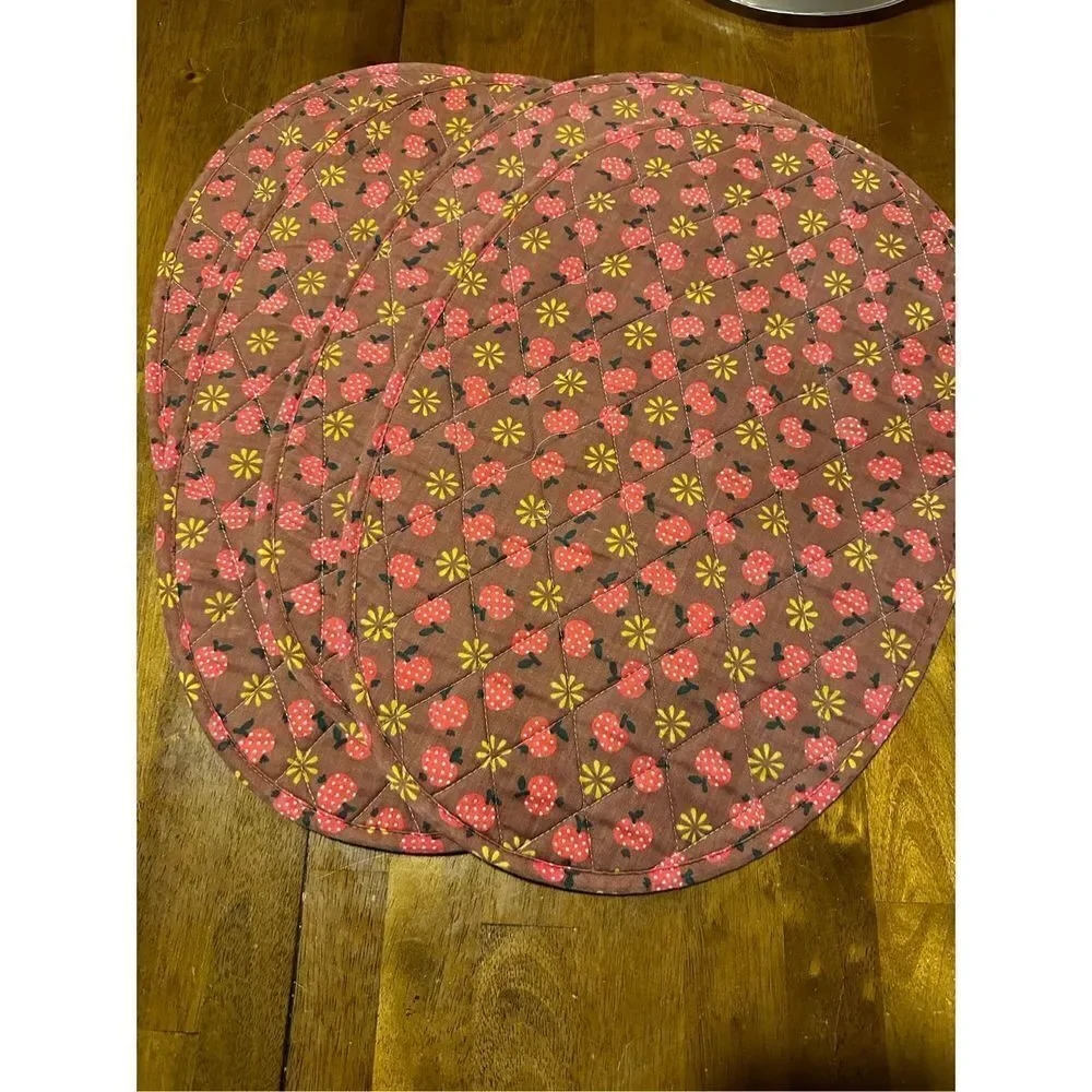 Vintage Set of 4 Oval Cotton Apple Pattern Placemats & Napkins Boho Table Decor